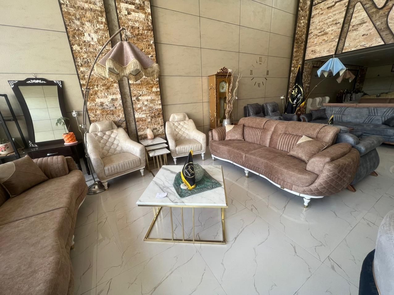 مبل رونیکا|مبلمان خانگی و میز عسلی|یزد, |دیوار