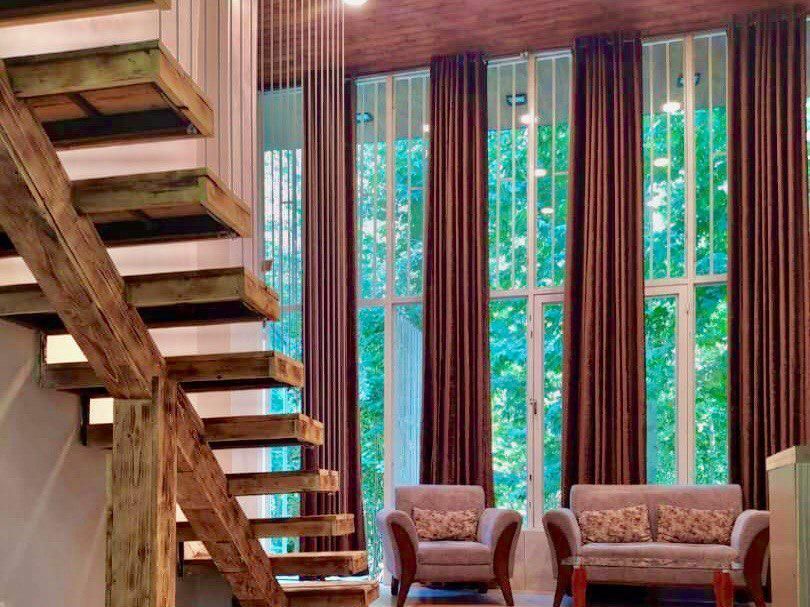 باغ ویلا نزدیک باغبهادران امشب|اجارهٔ کوتاه‌مدت ویلا و باغ|اصفهان, باغ زرشک|دیوار