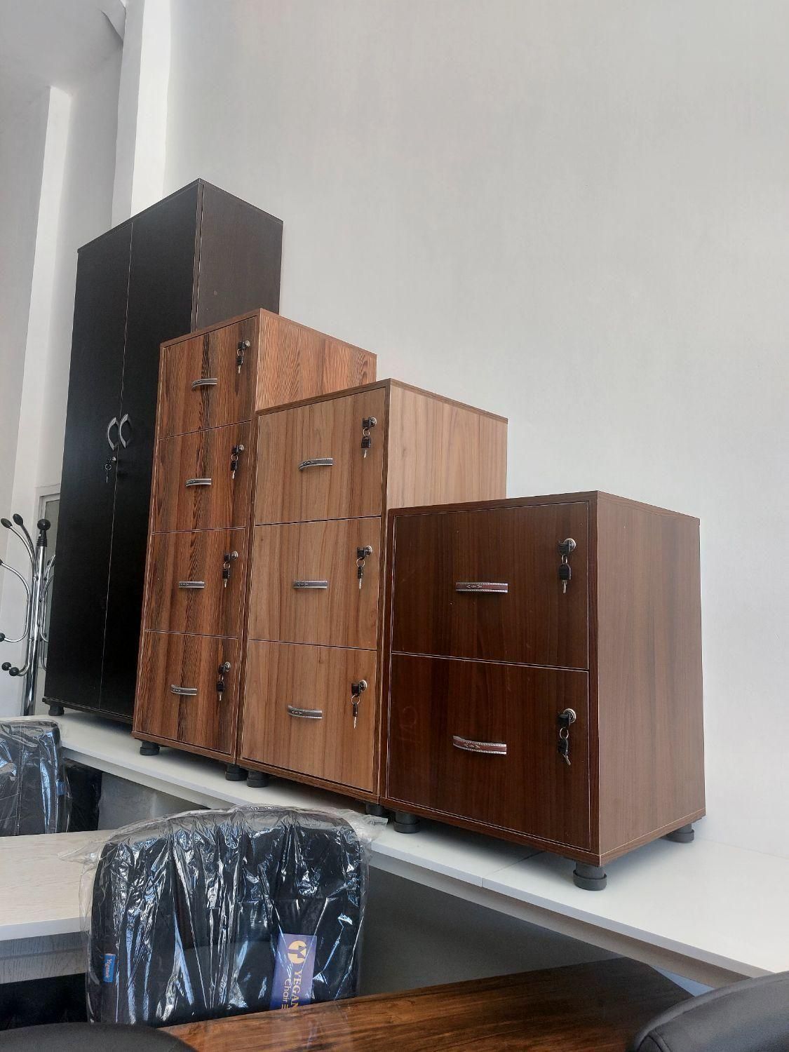 فایل اداری|دفتر کار|مشهد, نوید|دیوار