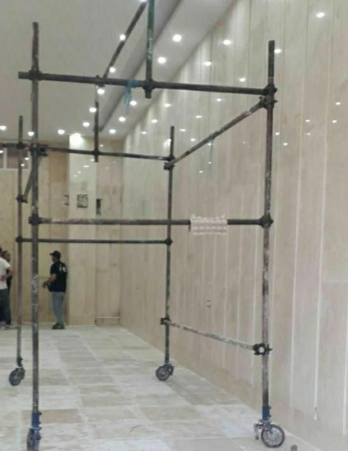 نصب و اجاره(داربست فلزی)برای مغازه،تابلو،ساختمان|خدمات پیشه و مهارت|تهران, عبدل‌آباد|دیوار