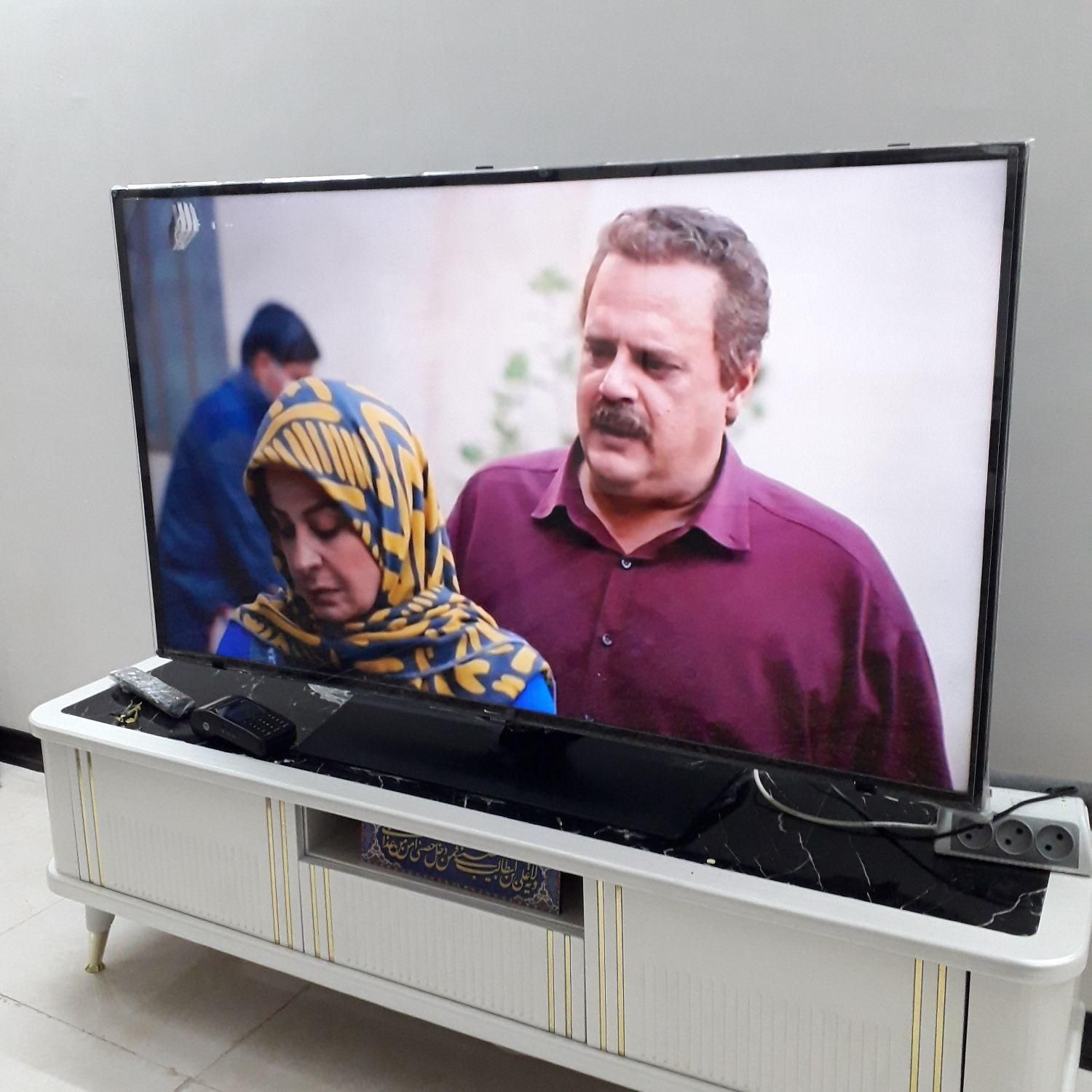 گلس محافظ صفحه تلویزیون    و براکت پایه دیواری|تلویزیون و پروژکتور|کرج, گلشهر|دیوار