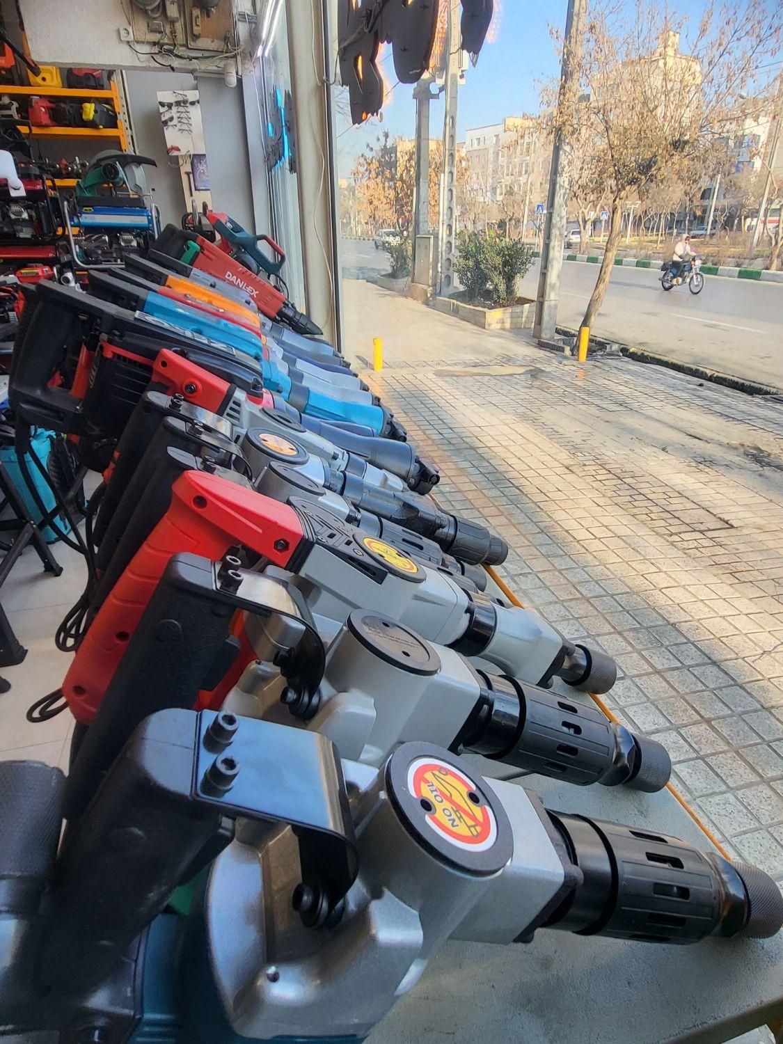 دریل هیلتی بنزینی برقی بتن کن گیریسی روغنی|فروشگاه و مغازه|مشهد, هنرور|دیوار