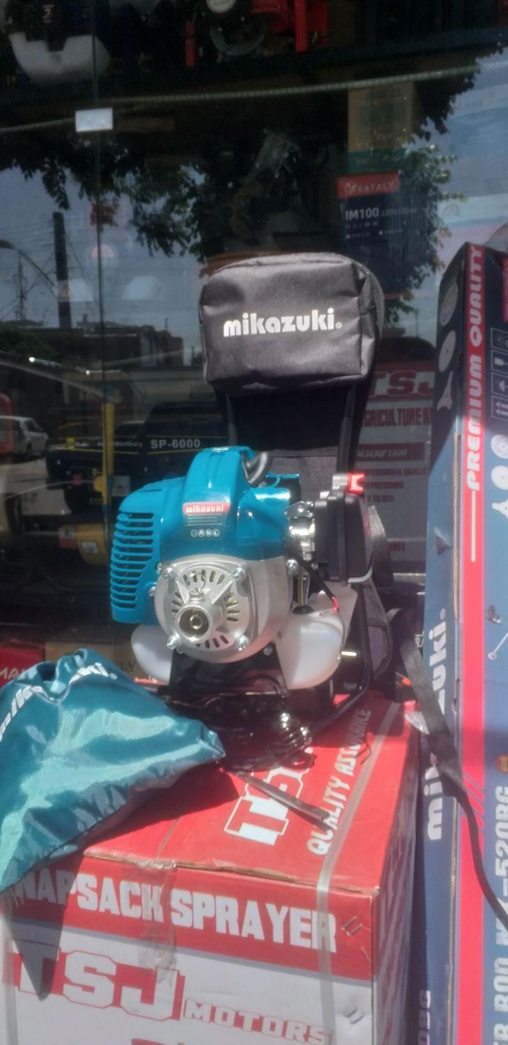 علفزن حاشیه زن علف تراش|خدمات باغبانی و درختکاری|قزوین, |دیوار