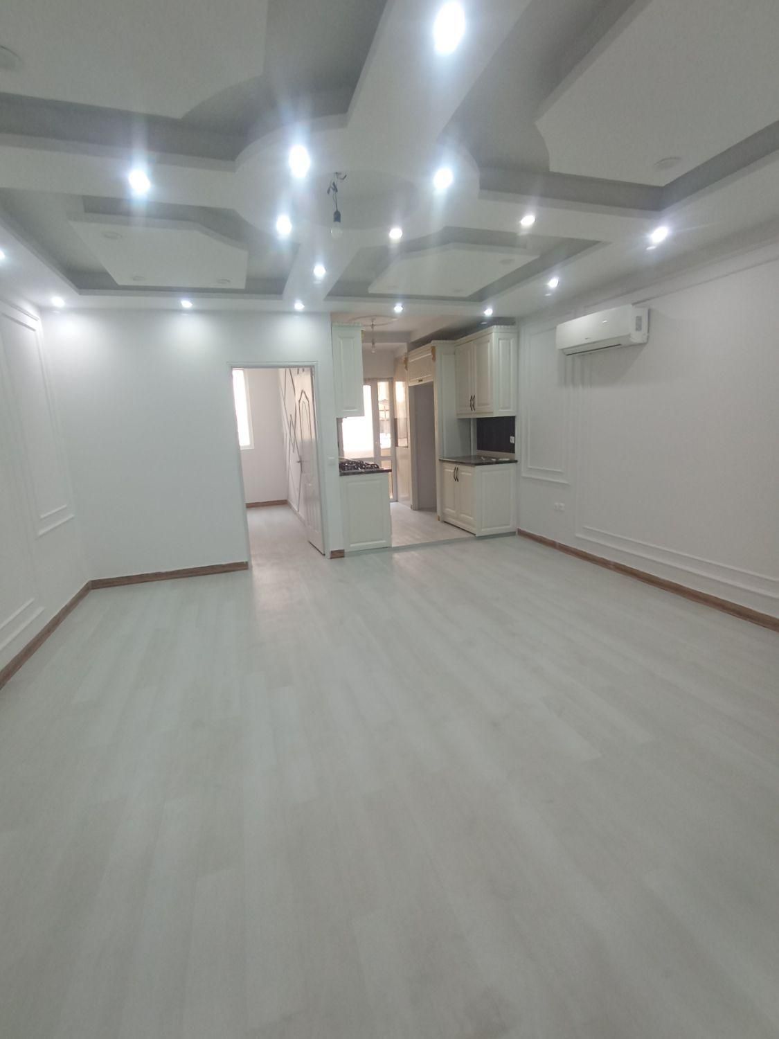 69متردوخواب/پارکینگ اختصاصی/تاپ لوکیشن/فول فول|فروش خانه و ویلا|اندیشه, شهرک المهدی|دیوار