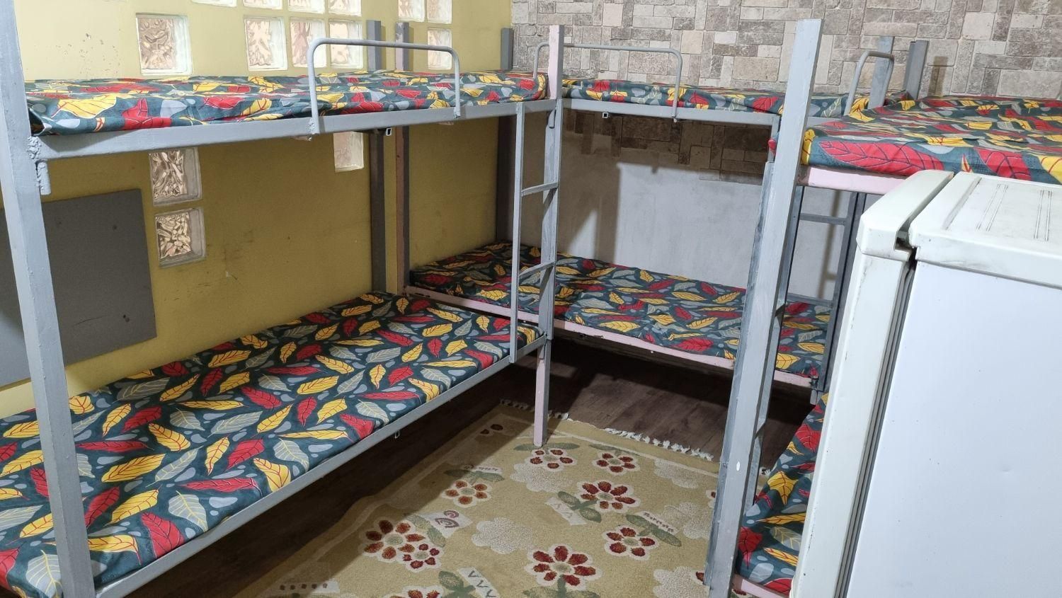 خوابگاه و پانسیون خودگردان مردانه|اجارهٔ کوتاهمدت آپارتمان و سوئیت|بندرعباس, |دیوار