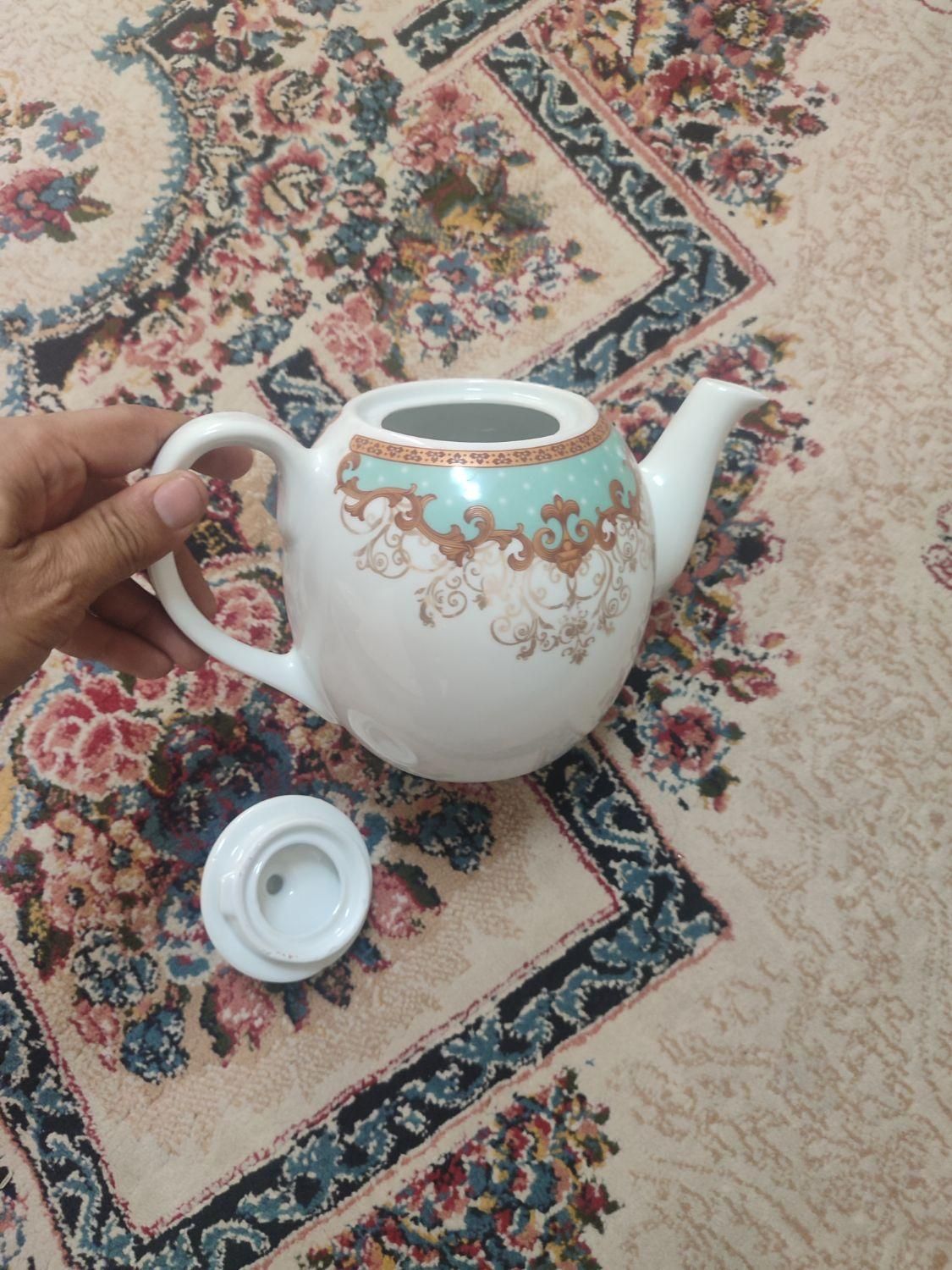 قوری|قوری، کتری، قهوه‌ساز دستی|اصفهان, لاله|دیوار