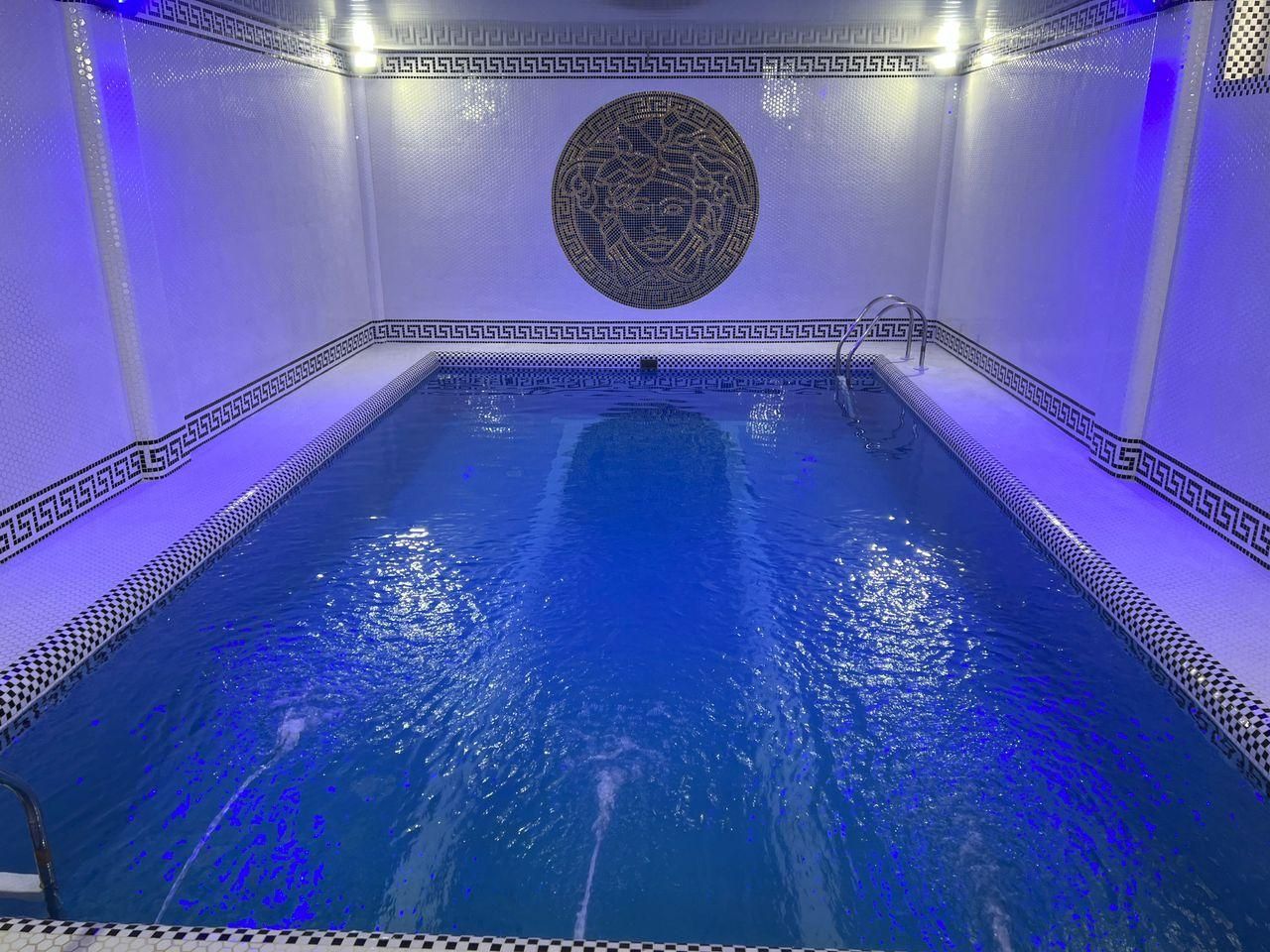 ویلا استخردار دربست|اجارهٔ کوتاهمدت ویلا و باغ|هچیرود, |دیوار