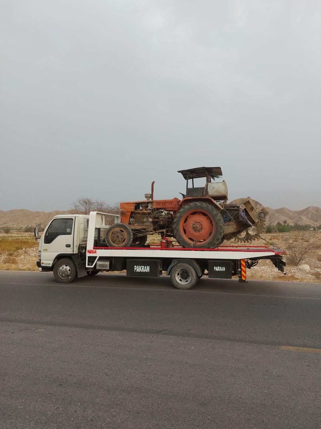 امداد خودرو خودروبر حمل خودرو نیسان جرثقیل یدک کش|خدمات حمل و نقل|بندرعباس, |دیوار