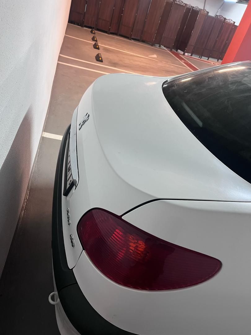 پژو 206 SD V8، مدل ۱۳۹۷|خودرو سواری و وانت|تهران, شهرک نفت (منطقه ۱)|دیوار