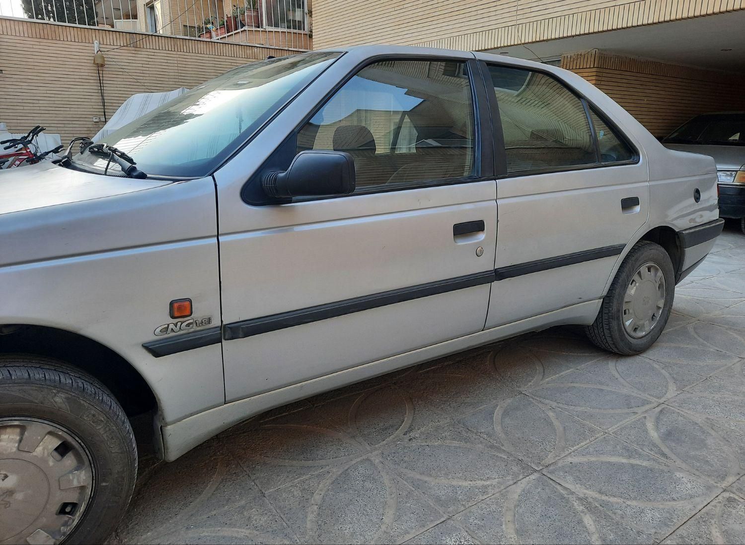 پژو 405 GLX - دوگانه سوز CNG، مدل ۱۳۸۹|خودرو سواری و وانت|اصفهان, شهرک میلاد|دیوار