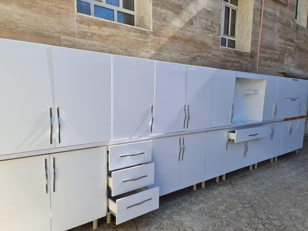 کابینت های گلاس سفید اصل ۱۵ تیکه نو نو نو|مصالح و تجهیزات ساختمان|کرمانشاه, |دیوار