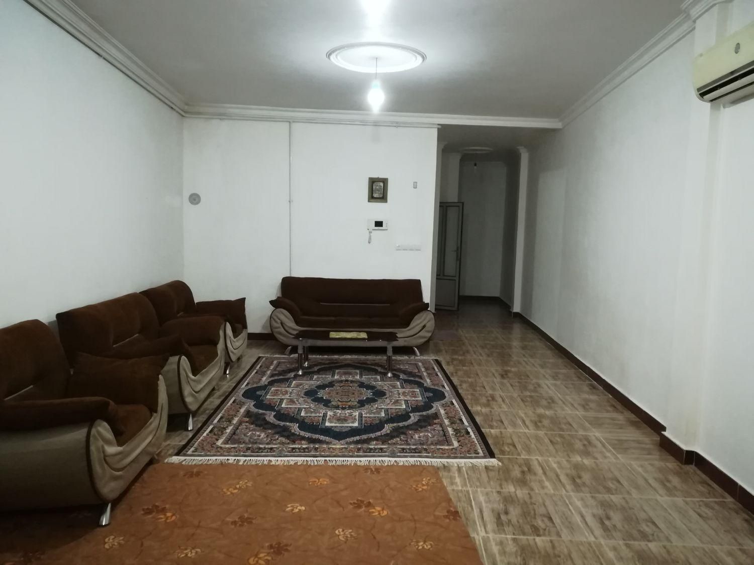 اجاره روزانه و هفتگی خانه و سوئیت|اجارهٔ کوتاهمدت آپارتمان و سوئیت|رشت, هلال احمر|دیوار