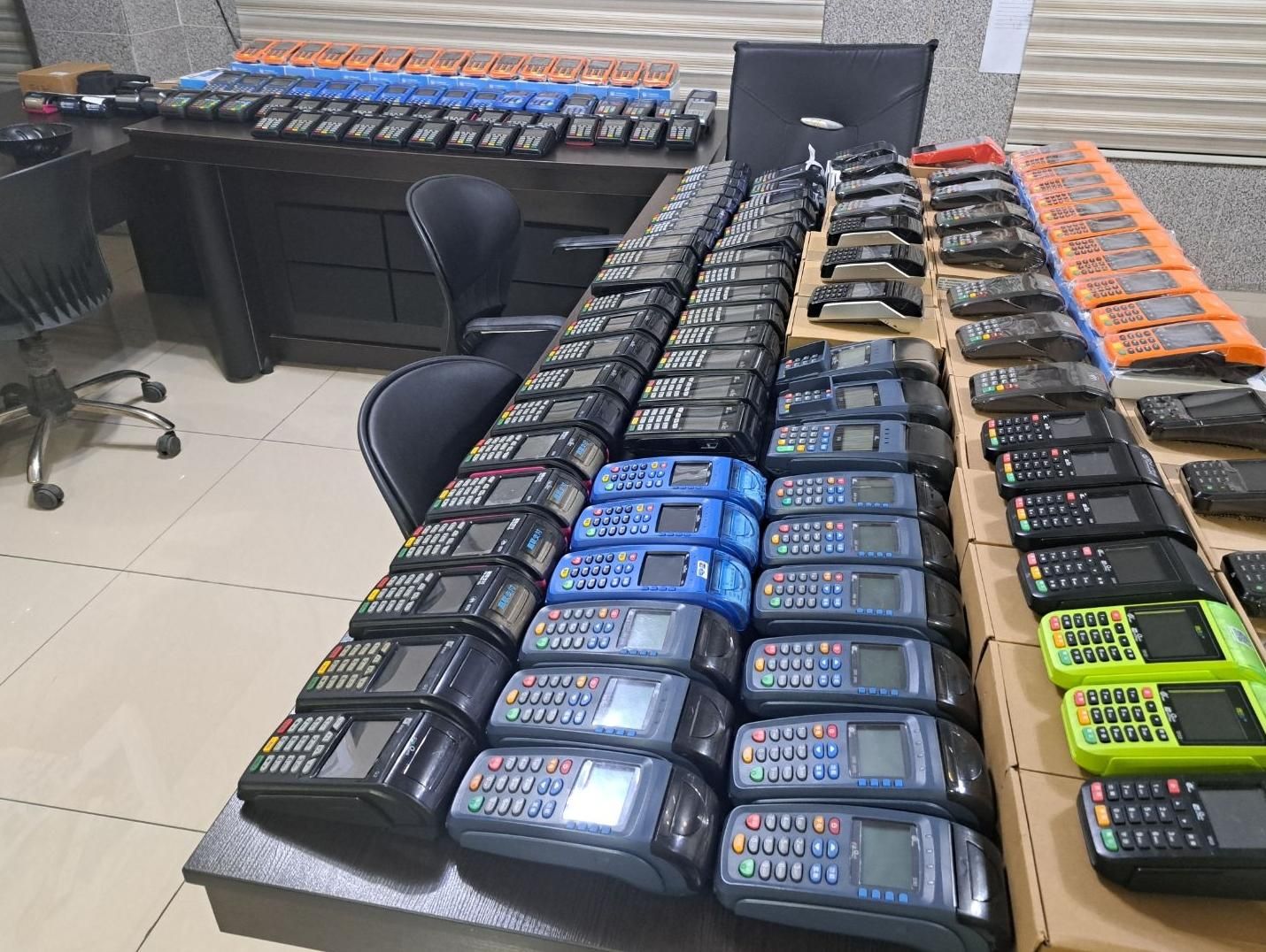 کارتخوان سیار شخصی تحویل یک روزه|فروشگاه و مغازه|ارومیه, |دیوار