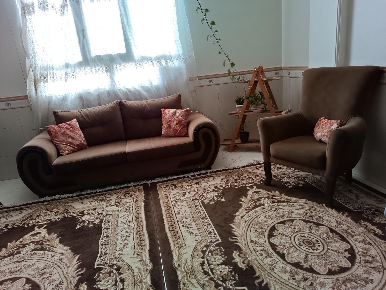 ست مبلمان راحتی|مبلمان خانگی و میز عسلی|تهران, استاد معین|دیوار