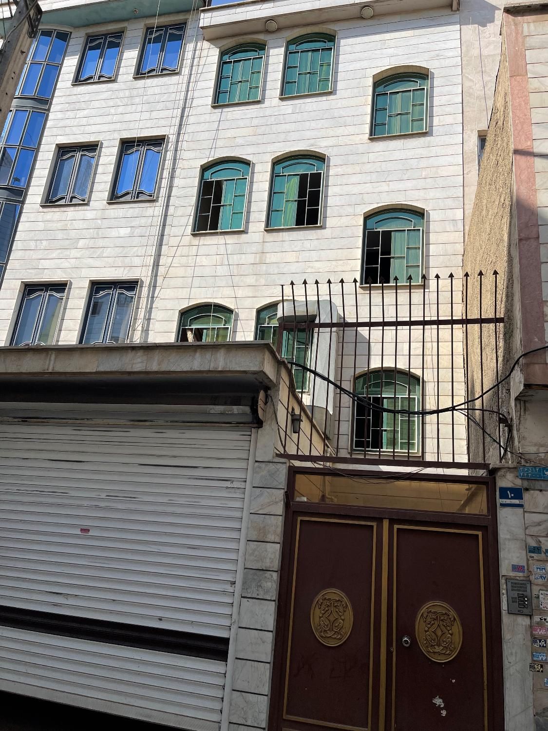 خانه ۷۵متری ۴طبقه بین پوریای ولی و خیابان نور|فروش زمین و ملک کلنگی|تهران, نعمت‌آباد|دیوار