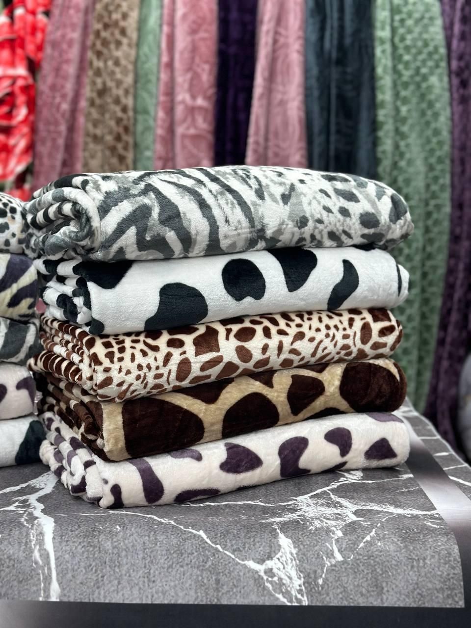 پتو مسافرتی طرح پوست حیوانات کلاسیک|رختخواب، بالش، پتو|مشهد, کوی راد|دیوار