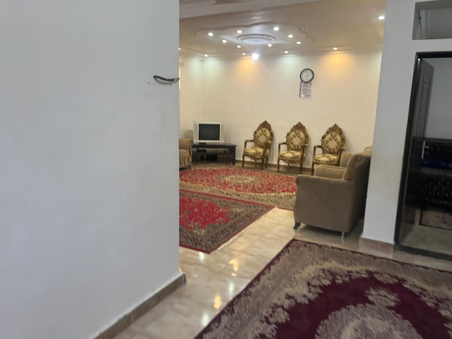 اجاره روزانه ویلا وسوییت وآپارتمان|اجارهٔ کوتاه‌مدت آپارتمان و سوئیت|رشت, نخودچر|دیوار
