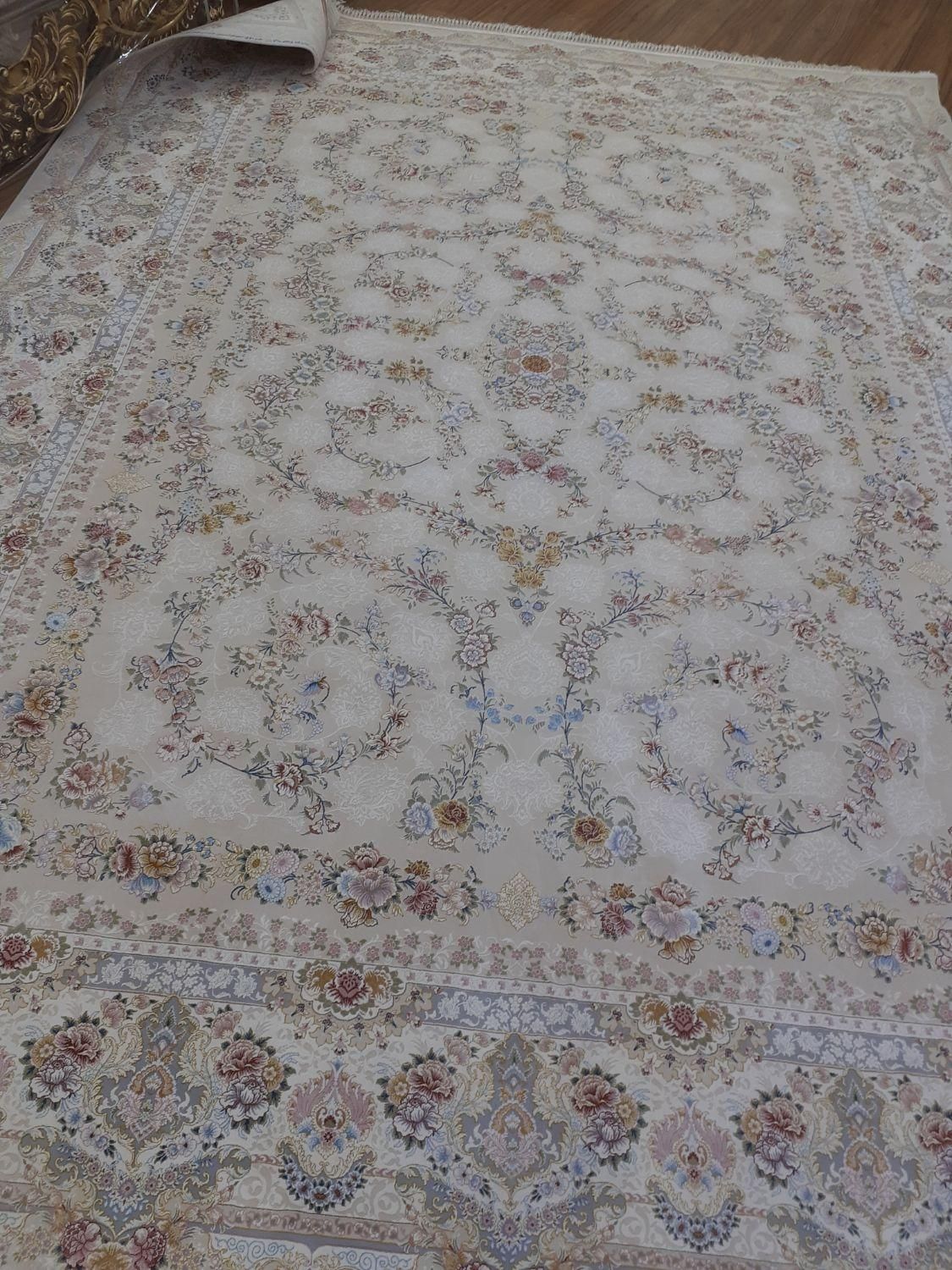 یه دونه فرش نه متری ۱۲۰۰شانه کاشان گل برجسته|فرش|قرچک, |دیوار