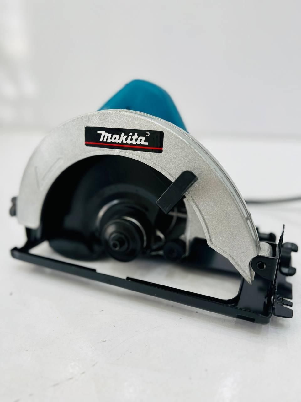 Makita 5800nb best sale