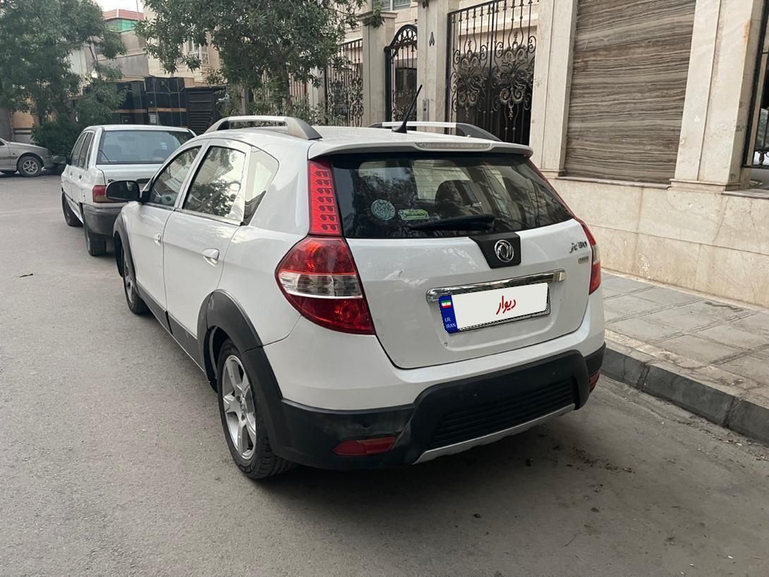 دانگ فنگ H30 کراس، مدل ۱۳۹۶|خودرو سواری و وانت|مشهد, هفت تیر|دیوار