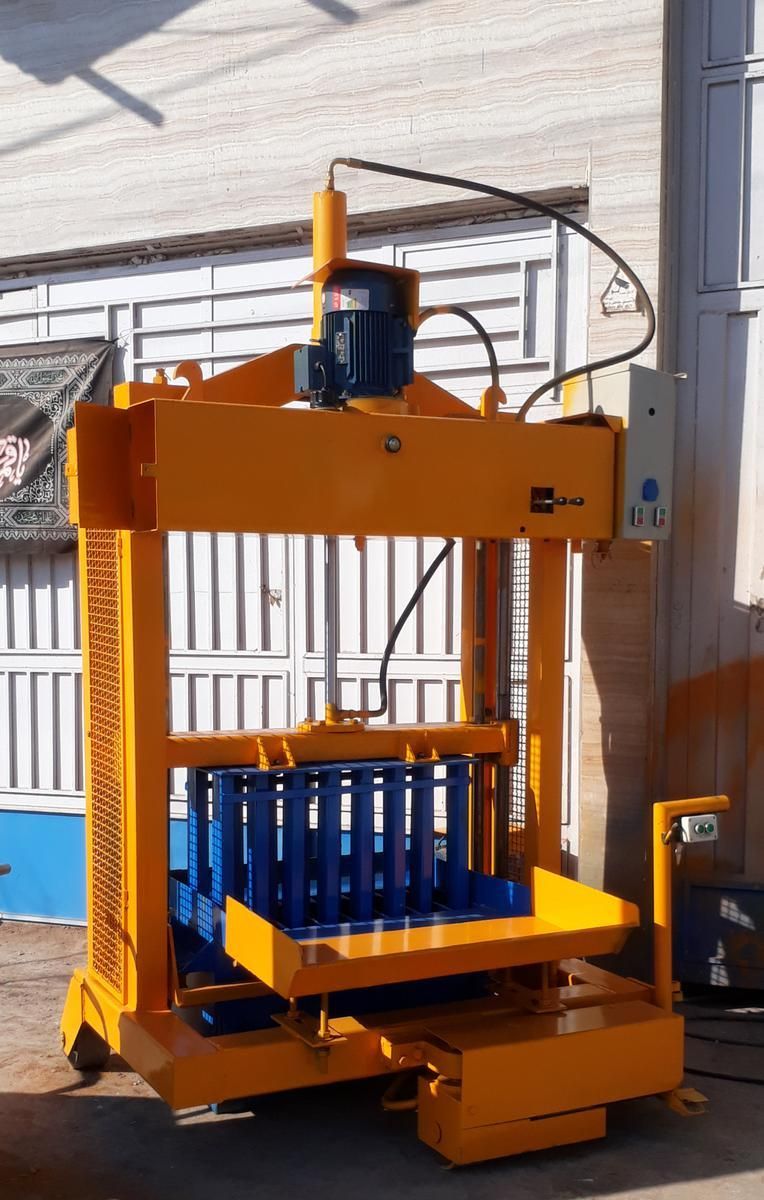 بلوک زن جدول زن|ماشینآلات صنعتی|اصفهان, رهنان|دیوار