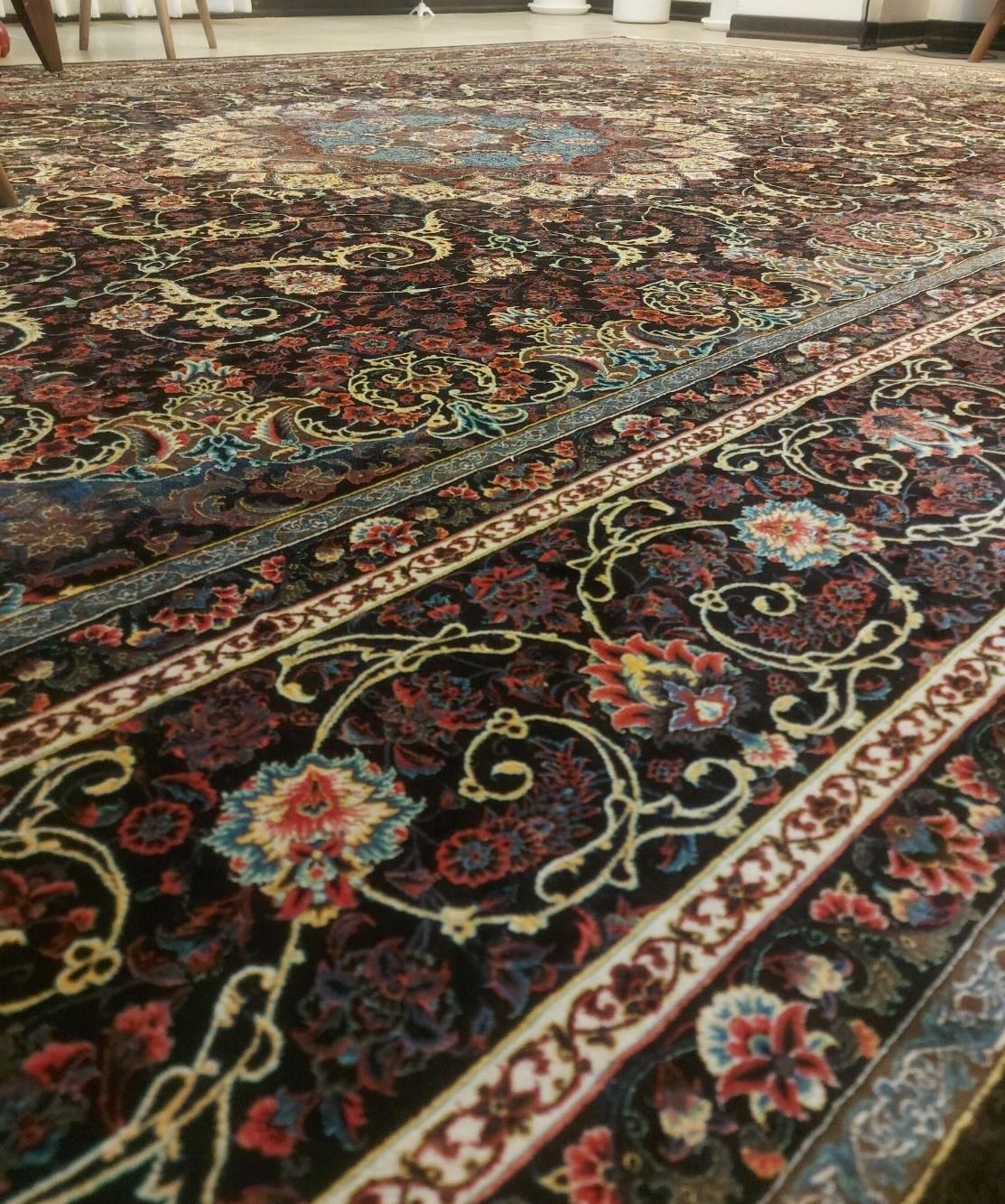 فرش ماشینی ابریشم فرهی کالکشن اعجاز|فرش|تهران, ایران|دیوار