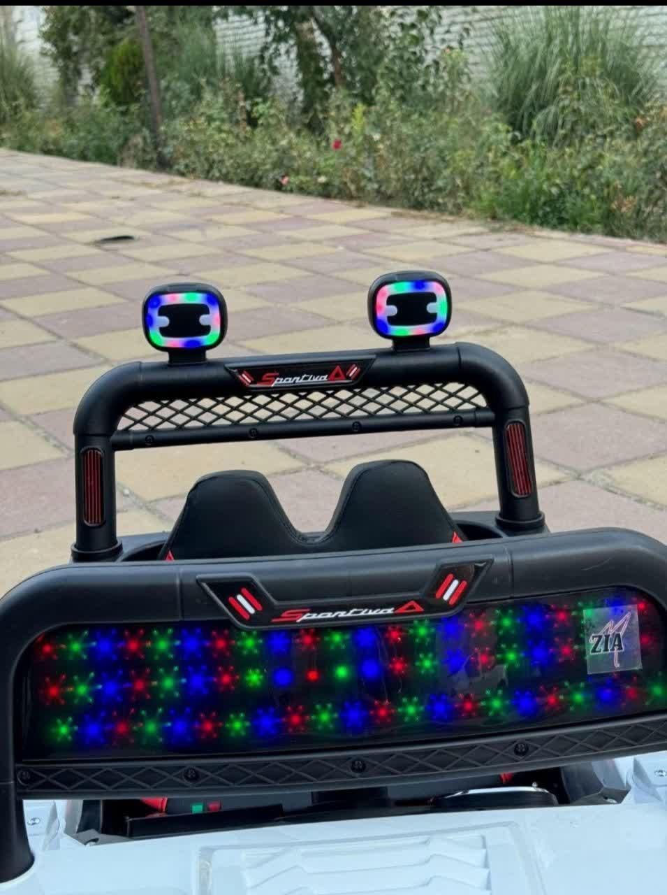 ماشین شارژی بنز شاسی بلند RGB فول آپشن گارانتی|اسباب‌بازی بچه|کرج, فاز ۱ مهرشهر|دیوار