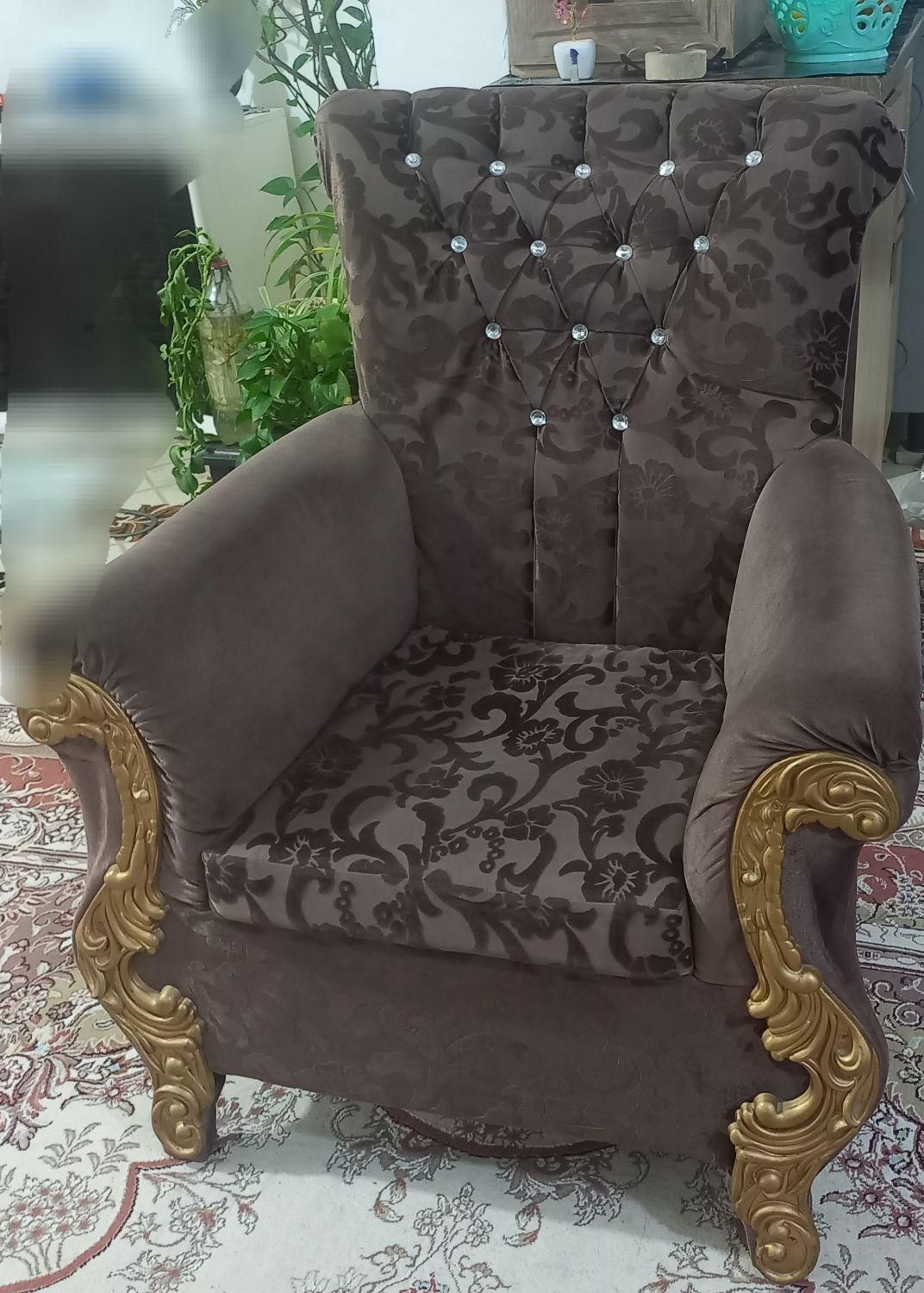 مبل ۱۱نفره با جلو مبلی ومیز عسلی|مبلمان خانگی و میز عسلی|تهران, شریف‌آباد|دیوار