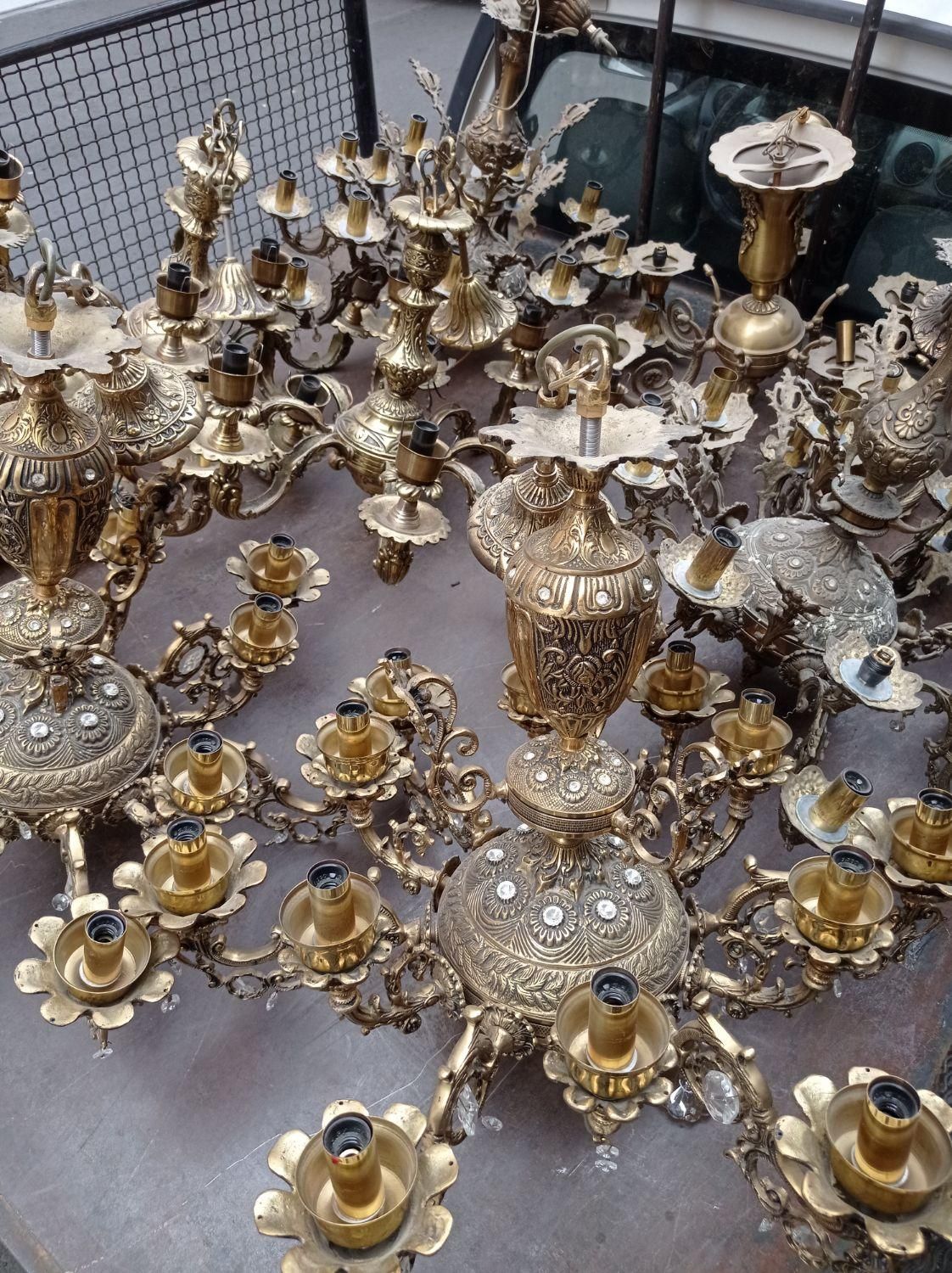 خریدار و فروش چراغ آویز و شمعدان برنز (تمام‌نقاط)|لوستر و چراغ آویز|تهران, صادقیه|دیوار