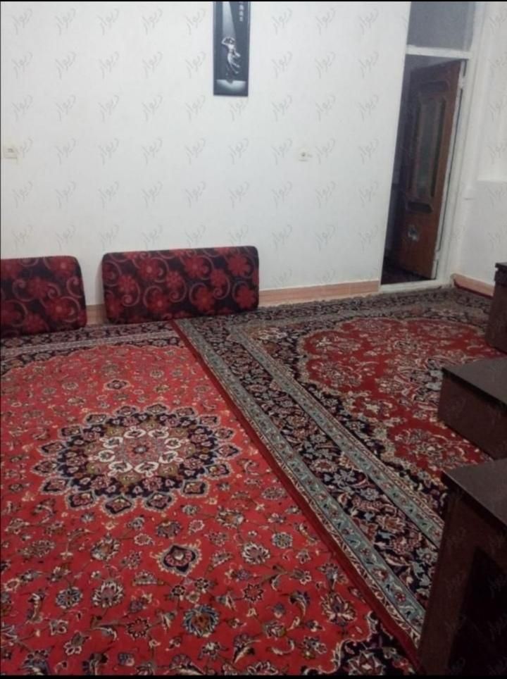 سوئیت تمیزمرتب مرکزشهر نزدیک دریاچه کیو درب مستقل|اجارهٔ کوتاه‌مدت آپارتمان و سوئیت|خرم‌آباد, |دیوار