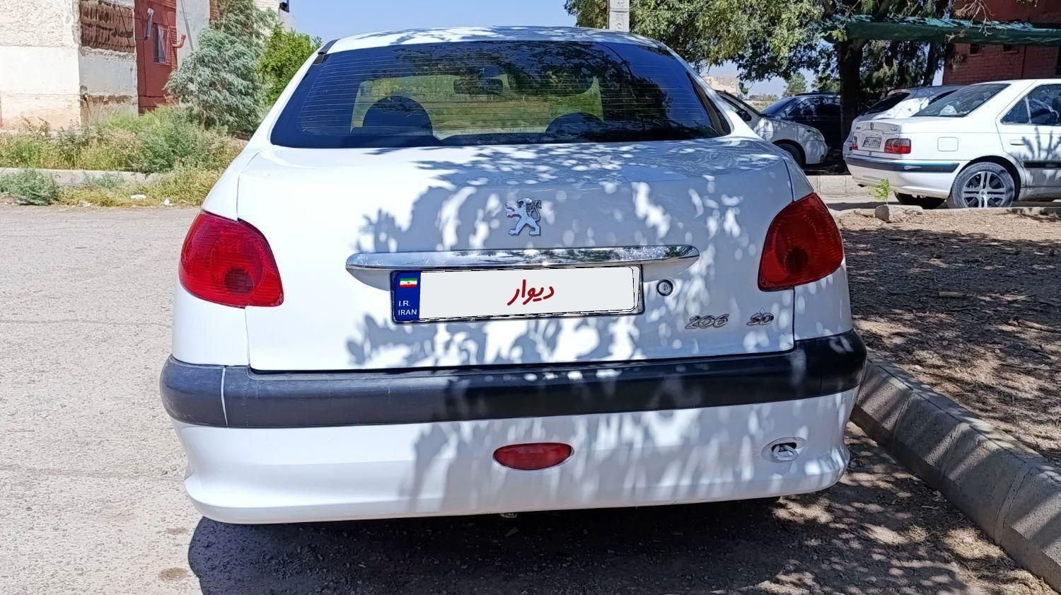 پژو 206 SD V8، مدل ۱۳۹۵|خودرو سواری و وانت|کرمان, |دیوار