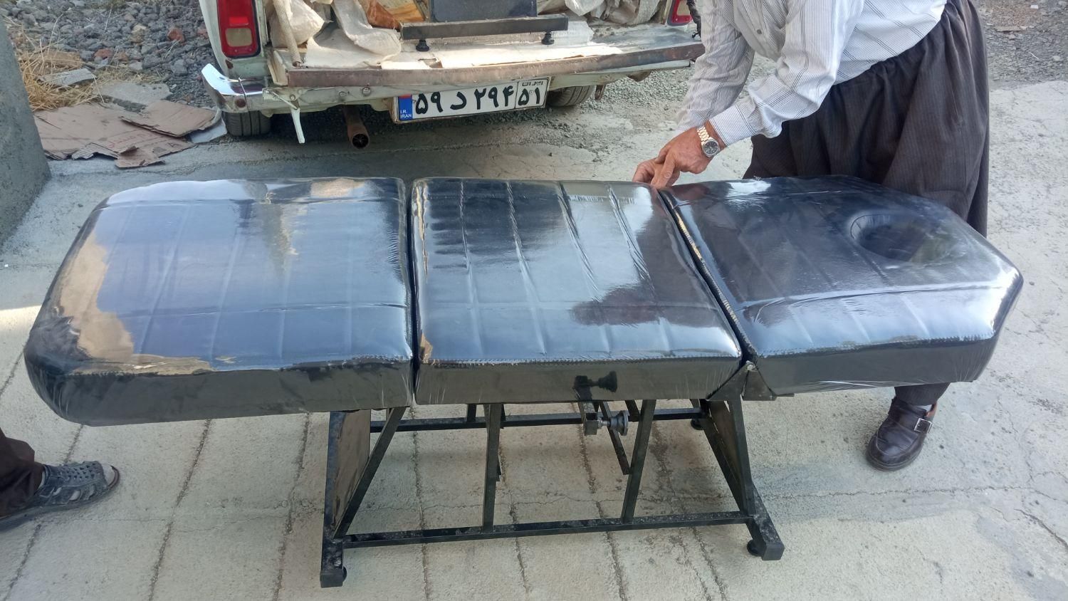 تخت اپیلاسیون|آرایشگاه و سالن‌های زیبایی|سنندج, |دیوار