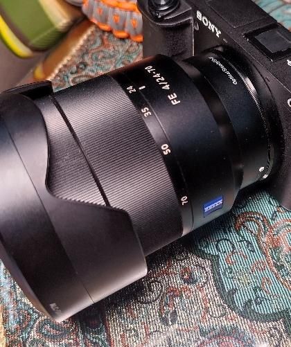 لنز 24.70 f4 زایس lenz zeiss سونی|دوربین عکاسی و فیلم‌برداری|تهران, جی|دیوار