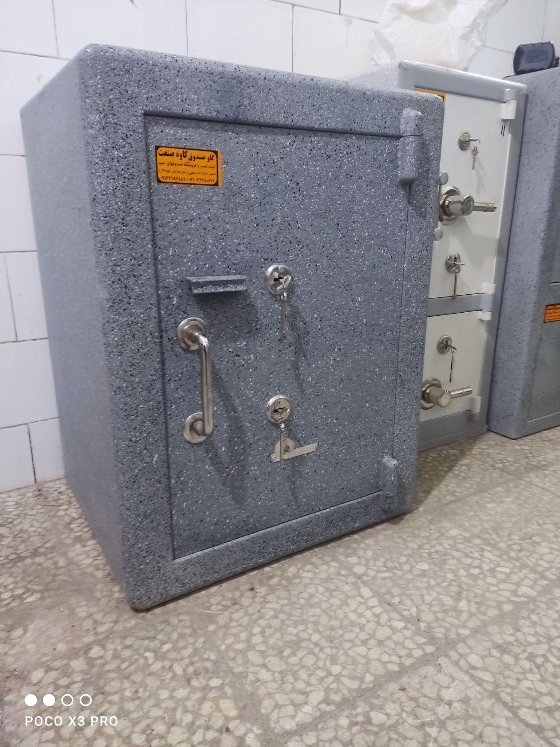 گاو صندوق منازل دفتر کار گاوصندوق کارخانه ای|ابزارآلات|اصفهان, رهنان|دیوار