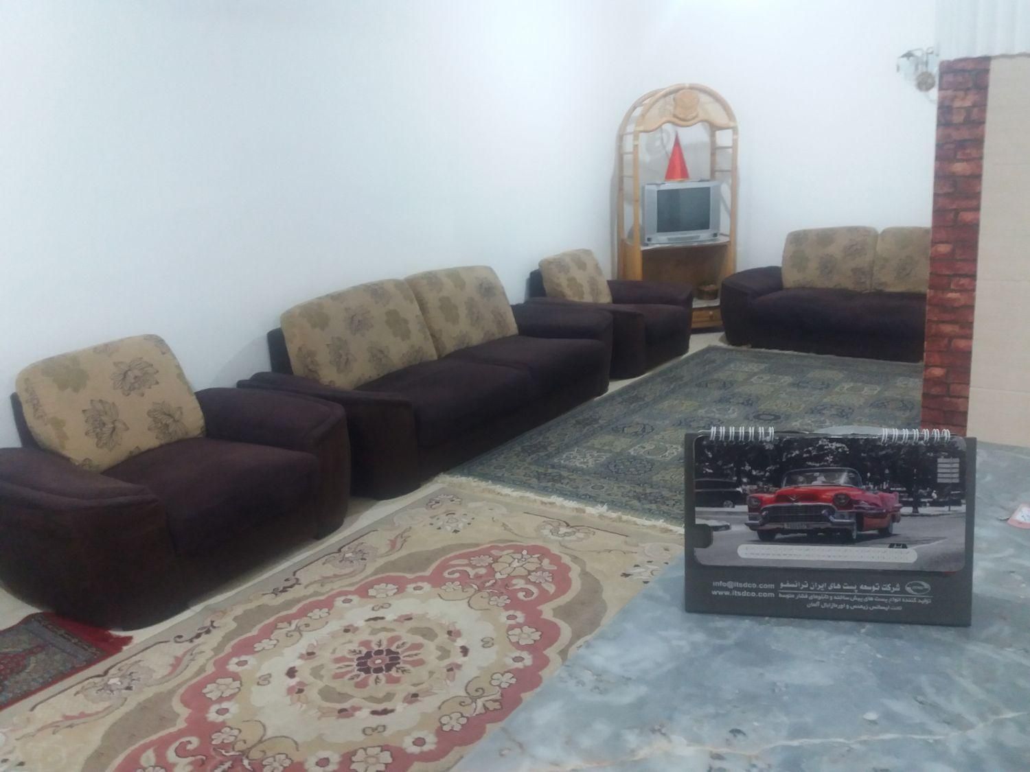 اجاره سوییت*مبله* تمیز با کولر و پارکینگ *رشت*|اجارهٔ کوتاه‌مدت آپارتمان و سوئیت|رشت, علی آباد|دیوار