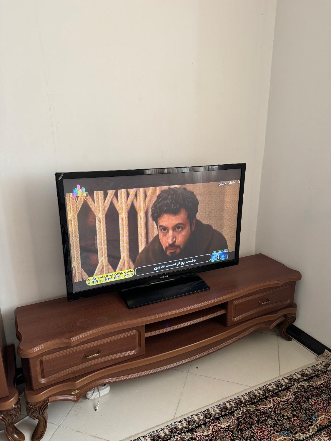 کنسول و اینه و میز تی وی|بوفه، ویترین، کنسول|پرند, |دیوار