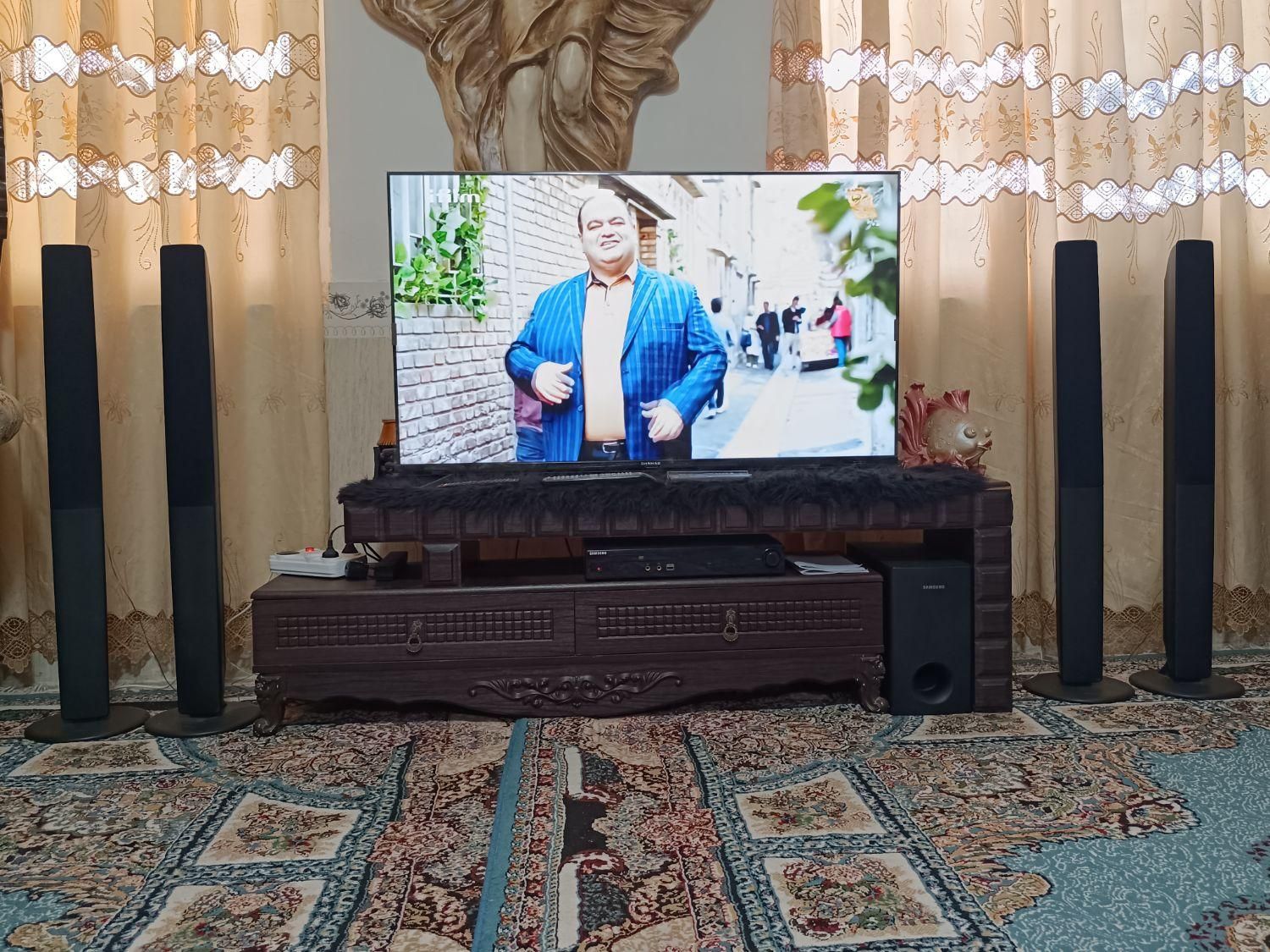 تلویزیون شهاب هوشمند بهمراه کیبورد مخصوص|تلویزیون و پروژکتور|میانه, |دیوار