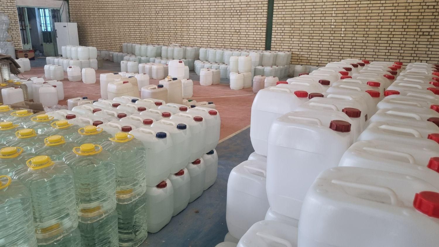 عرقیات گیاهی گالن و بطری|عمده‌فروشی|کاشان, |دیوار