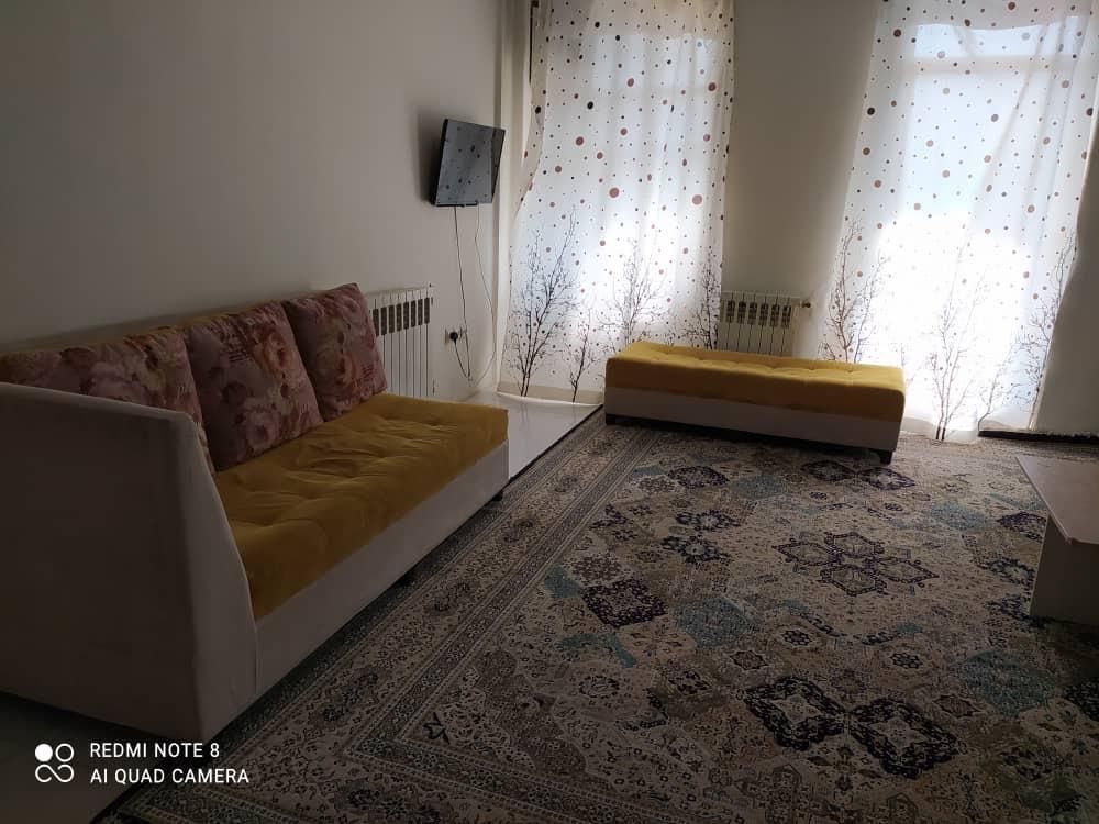 اجاره سویت اپارتمان مبله چهار باغ بالا|اجارهٔ کوتاه‌مدت آپارتمان و سوئیت|اصفهان, بوستان آینه خانه|دیوار