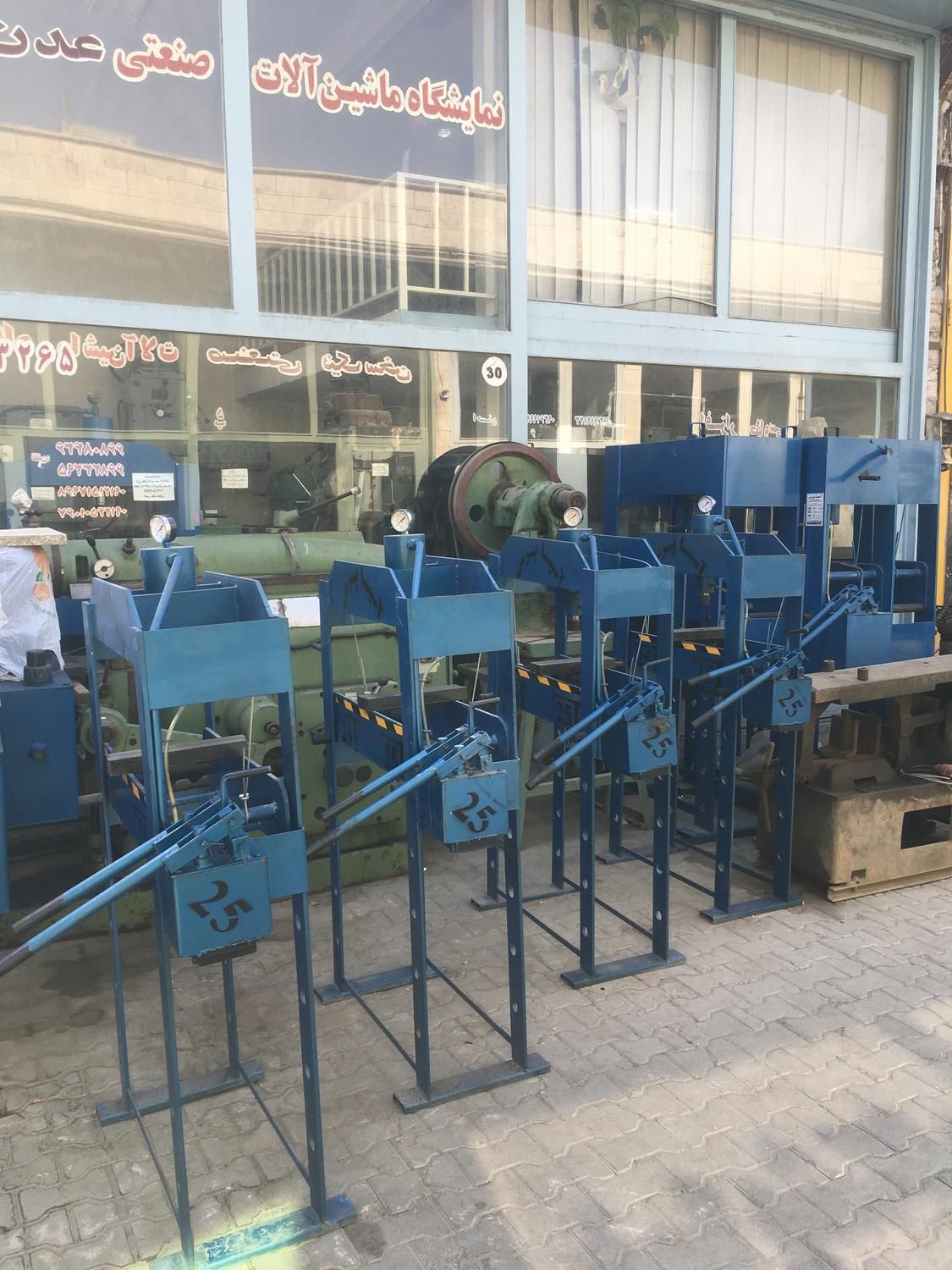 پرس هیدرولیک دستی و برقی|ماشین‌آلات صنعتی|تهران, هفده شهریور|دیوار