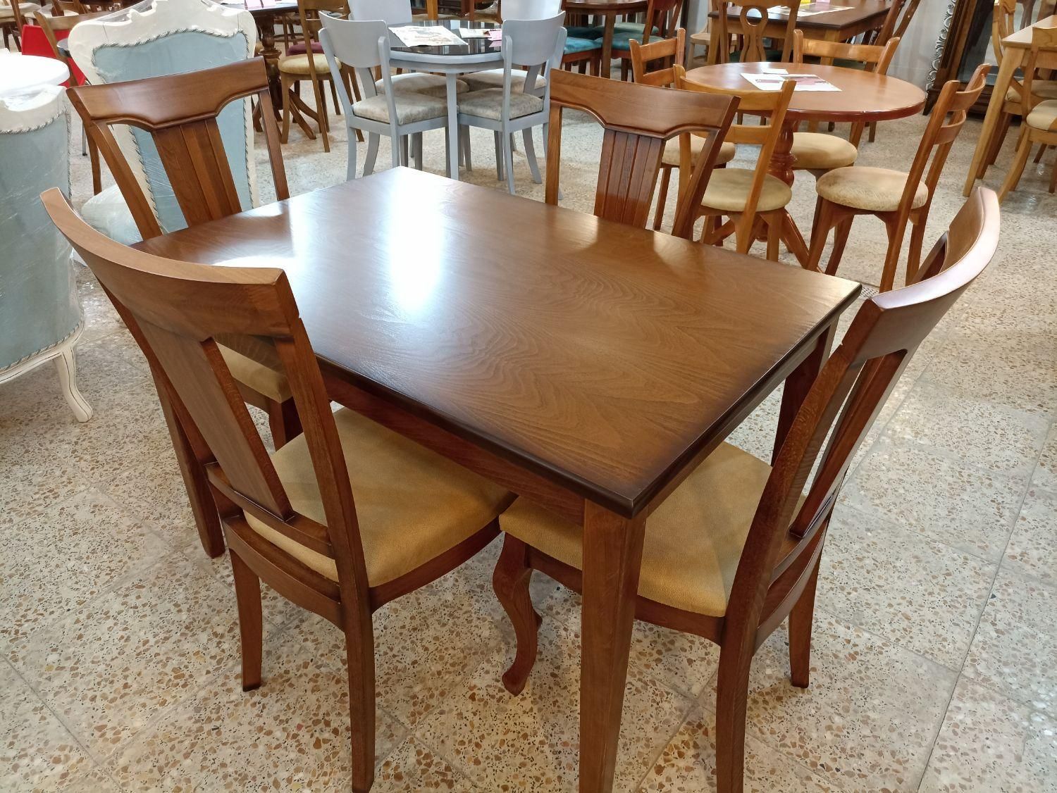 میز ناهارخوری ۴ نفره|میز و صندلی غذاخوری|قزوین, |دیوار