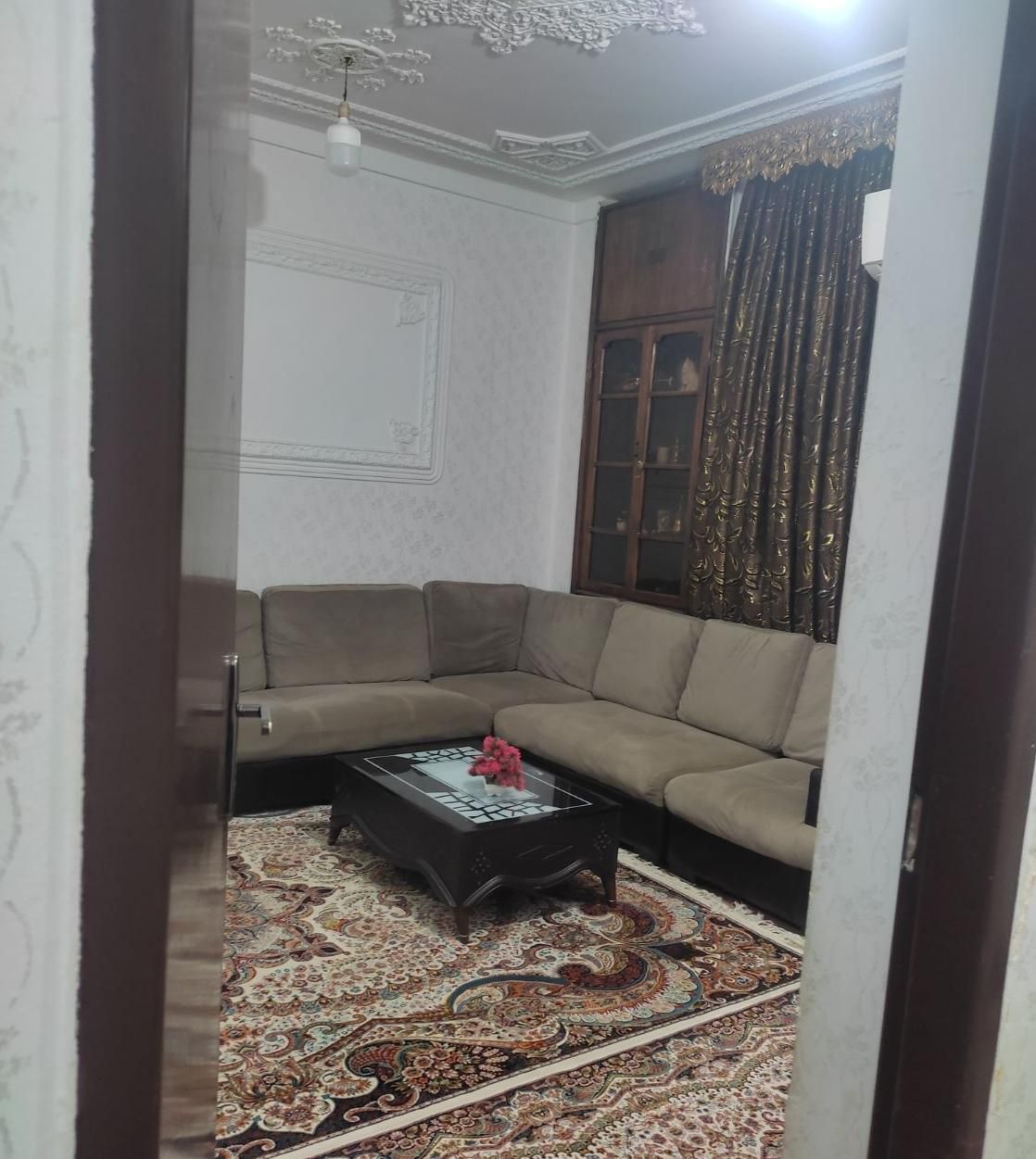 ویلایی ۳۰۰ متری فرهنگ شهر ((املاک فرهنگ))|فروش خانه و ویلا|اهواز, فرهنگ شهر|دیوار