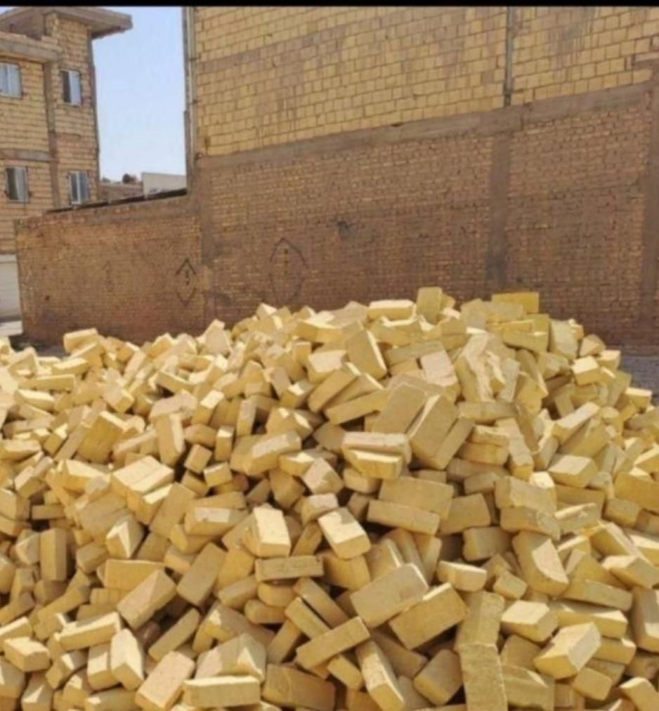 اجر ماسه بلوک سیمان گچ حمل با نیسان خاور تک تریلی|مصالح و تجهیزات ساختمان|یزد, |دیوار