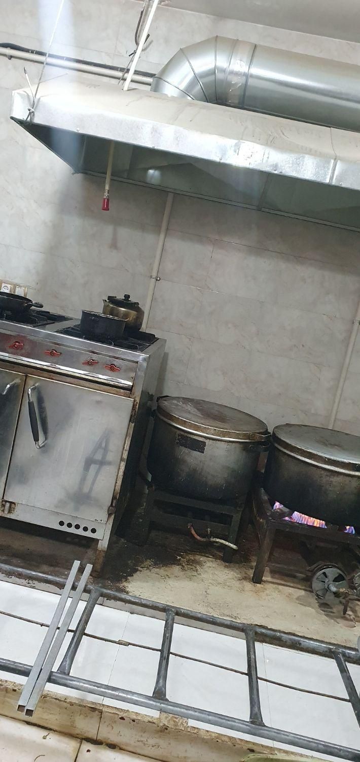 واگذاری غذا بیرون در حال کار|اجارهٔ مغازه و غرفه|اصفهان, شمس آباد|دیوار