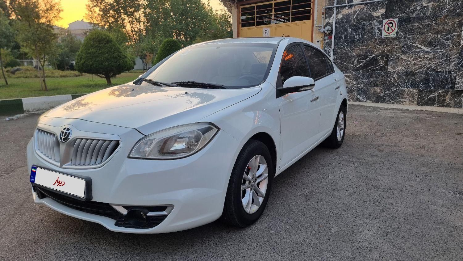 برلیانس H330 اتوماتیک 1500cc، مدل ۱۳۹۶|خودرو سواری و وانت|رشت, جهاد|دیوار
