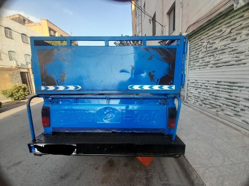 نیسان وانت|خودرو سواری و وانت|کرج, منظریه|دیوار