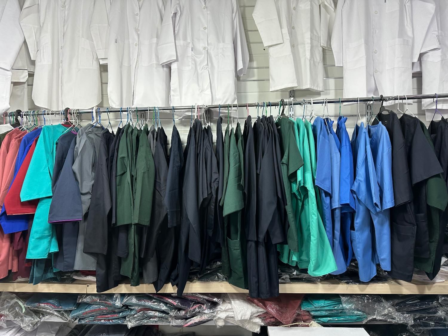 اسکراپ شلوار های پزشکی و پرستاری|لباس|ارومیه, |دیوار