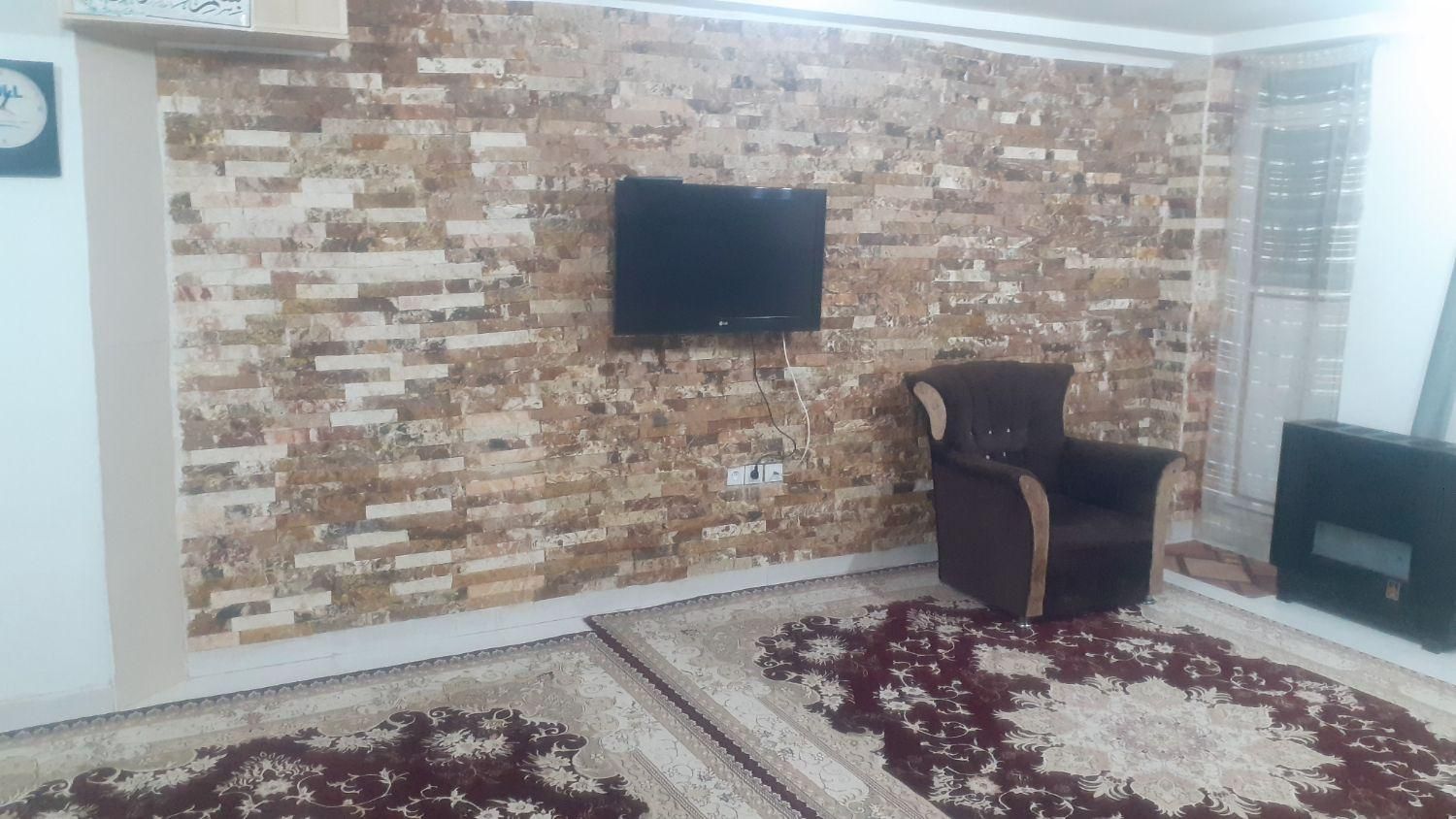 سوییت تمیز باپارکینگ داخل  شهر|اجارهٔ کوتاه‌مدت آپارتمان و سوئیت|بندر انزلی, کارآموزی|دیوار