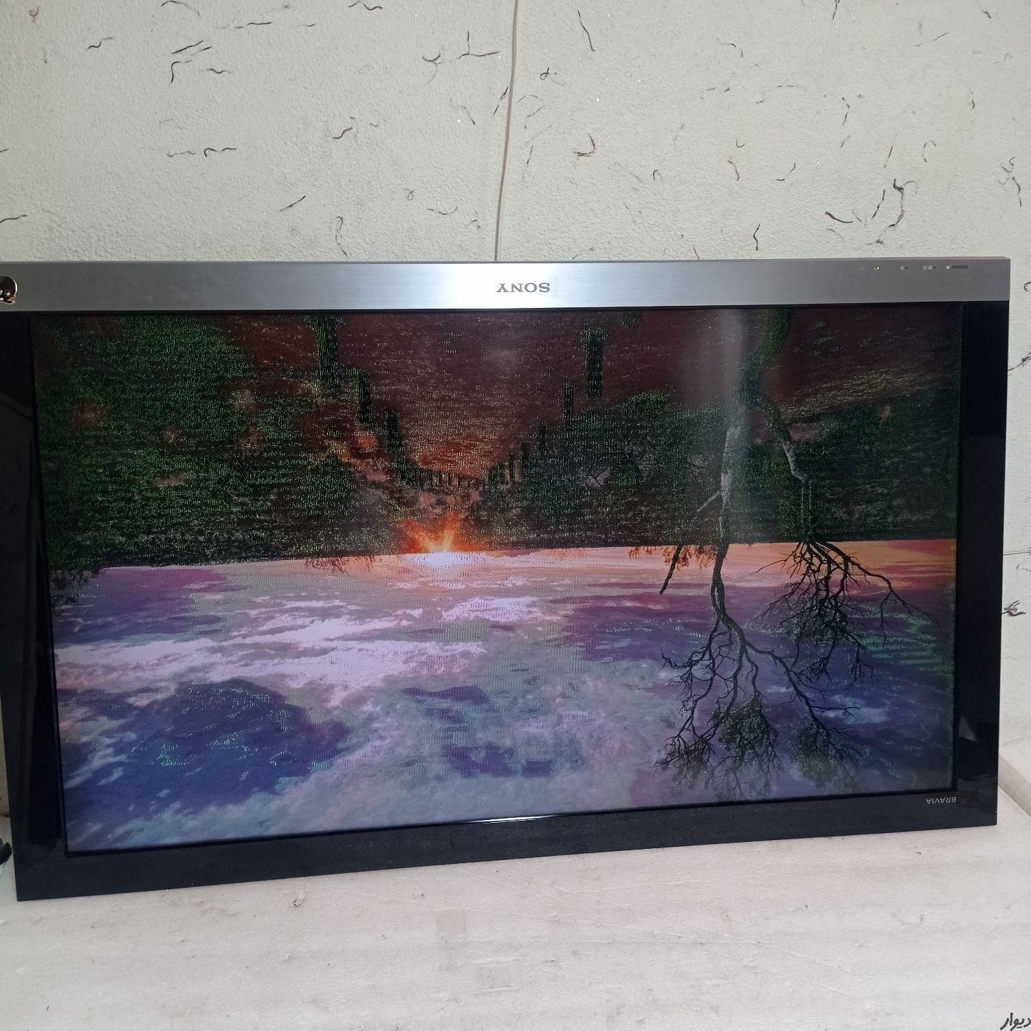 تعمیرات حرفه‌ای تلویزیون LED و LCD با ضمانت|خدمات پیشه و مهارت|مشهد, کلاهدوز|دیوار