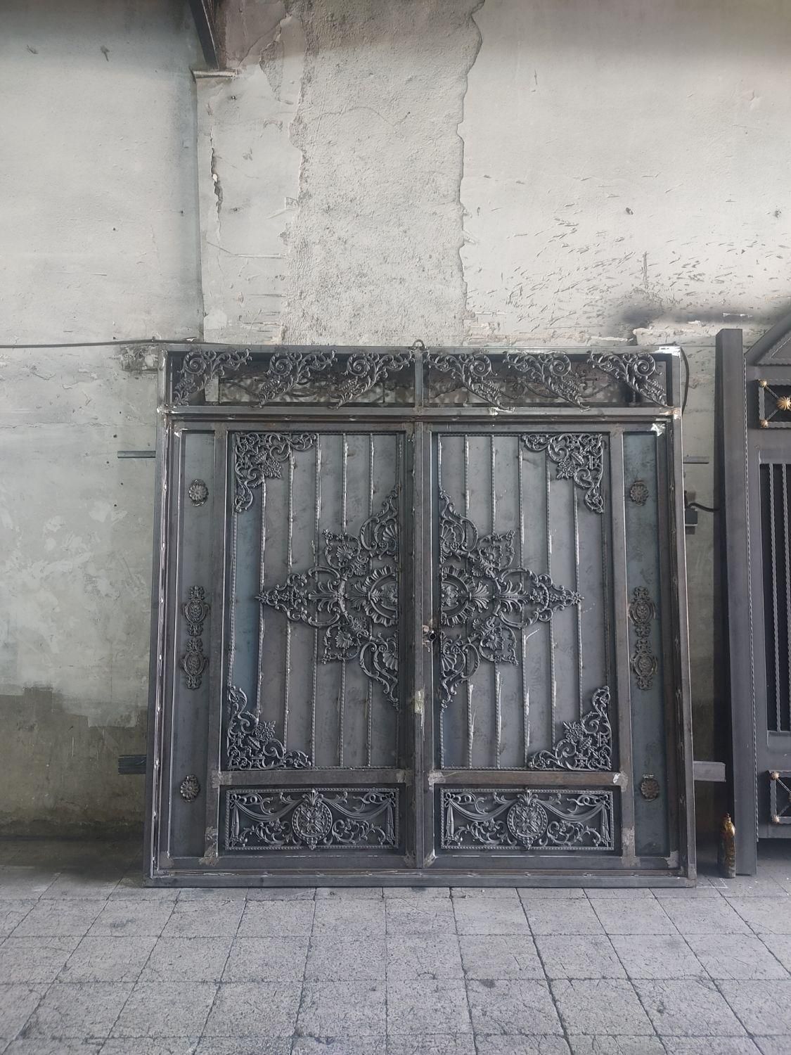 درب فلزی درب حیاطی وباغی پنجره حیاط|مصالح و تجهیزات ساختمان|مشهد, رسالت|دیوار